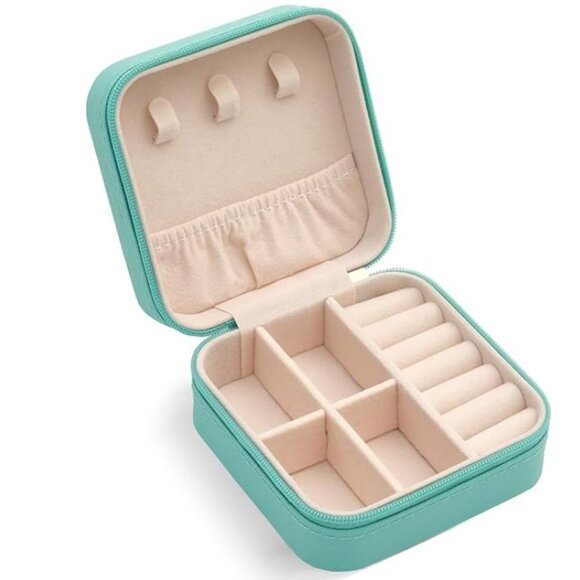 Mini Jewelry Travel Case Bundle - Picture 5 of 8